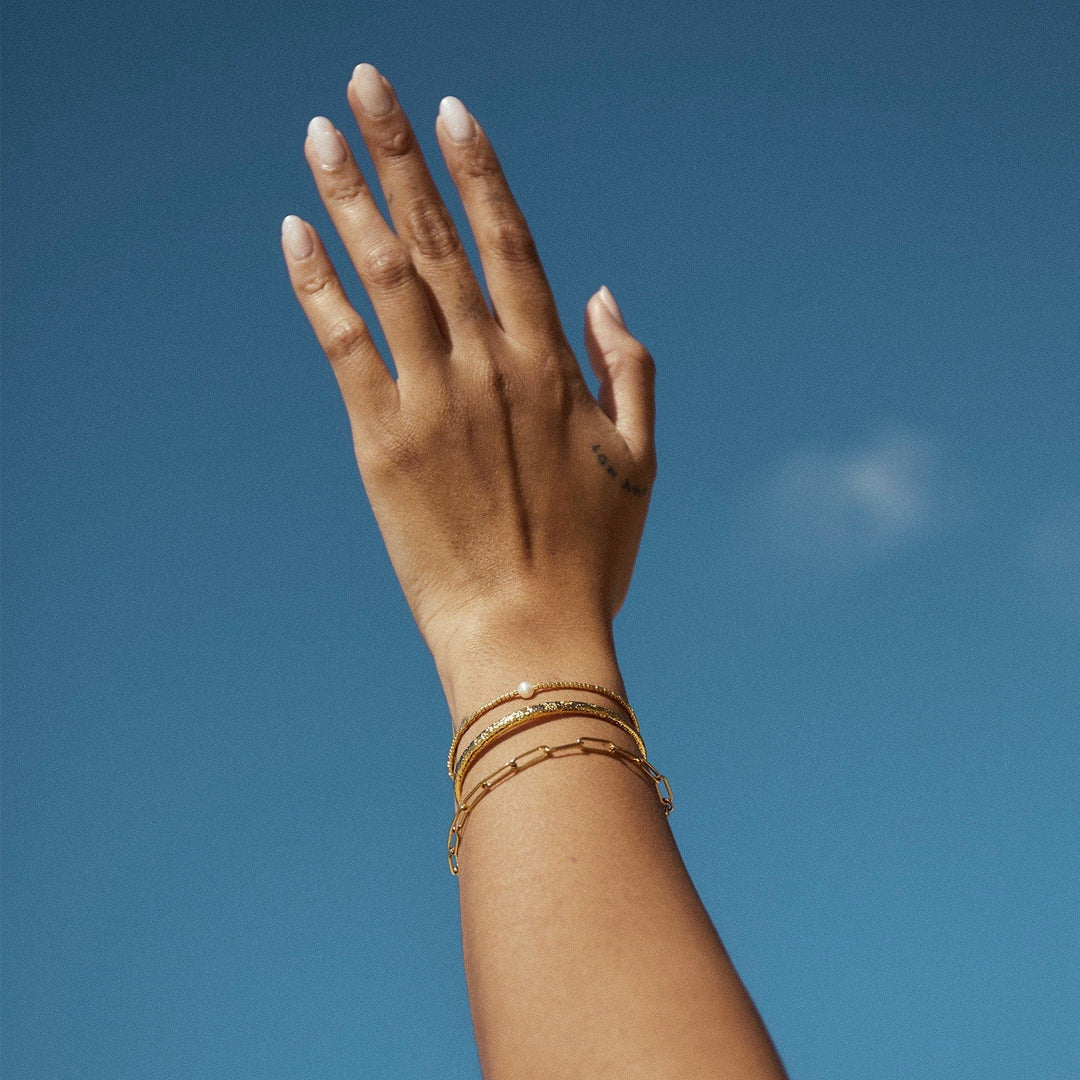 River Gold and Pearl Bracelet