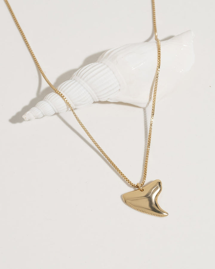 Jaws Necklace