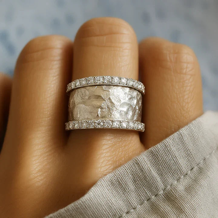 Antique Silver Ring with Zirconia
