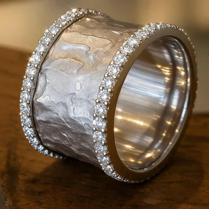 Antique Silver Ring with Zirconia